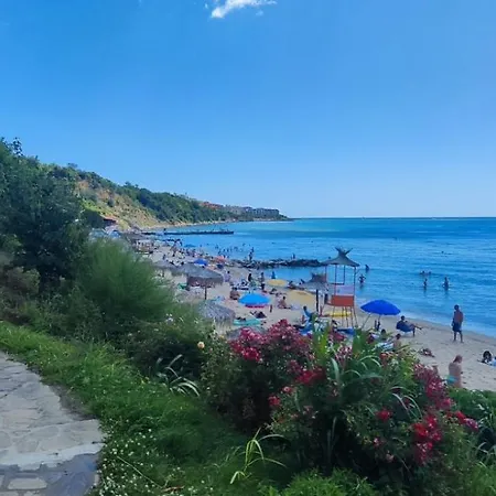 Apartment влас етъра1 *